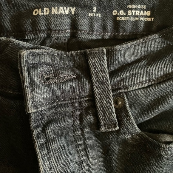 Old Navy OG straight leg distressed jeans - Picture 2 of 3